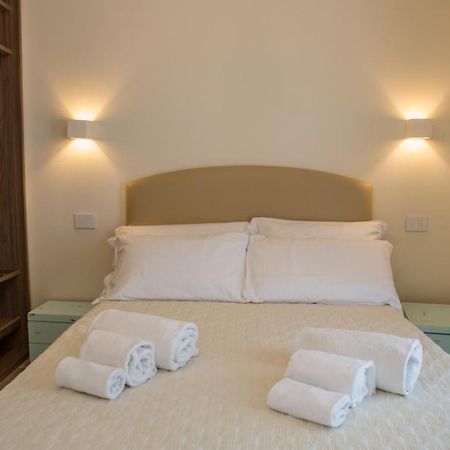 B&B Borgo Marinaro 波尔图圣乔治 外观 照片