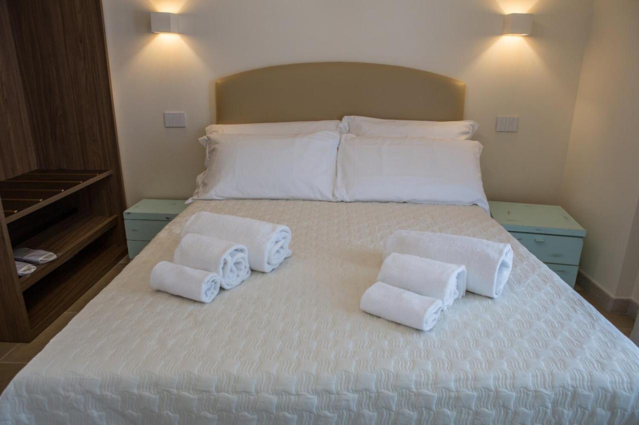 B&B Borgo Marinaro 波尔图圣乔治 外观 照片